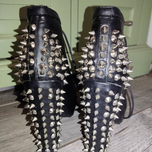Chix | chunky platform ankle boots with metal spikes and studs | Size 39 | UK 6 - Picture 8 of 16